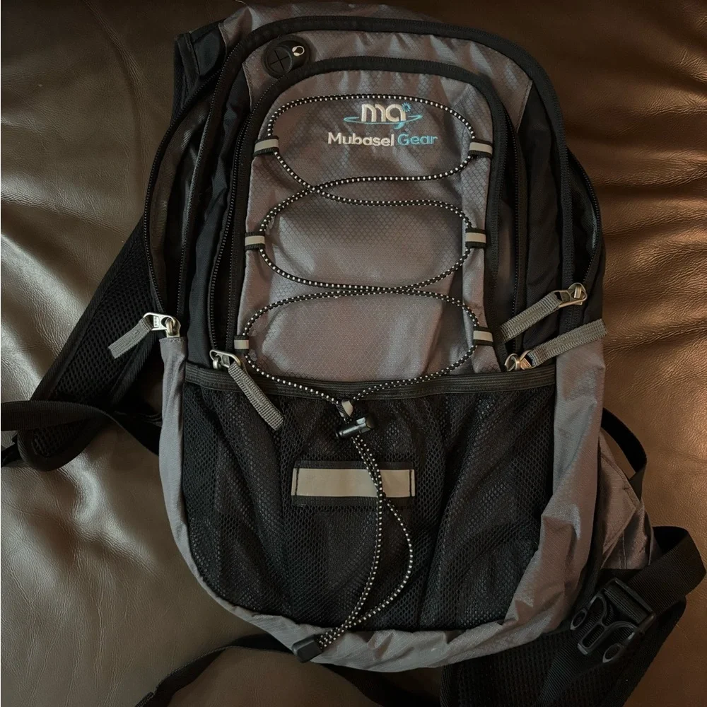 Mubasel gear hydration backpack